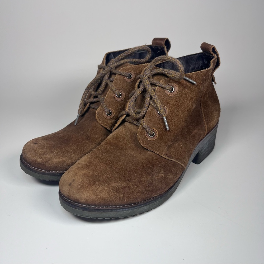 NAOT Women's Love Brown Suede Lace Up Bootie Ankle Boot Size EU 39